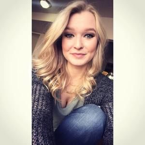 Meet your Posher, Abby